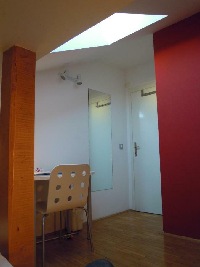 Rainbow Rooms Lublaň Pokoj fotografie
